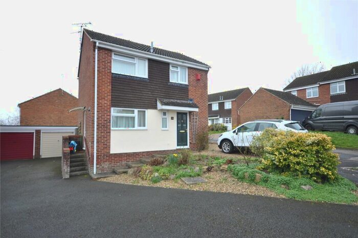 3 Bedroom Detached House To Rent In Wheatlands, Swindon, Wiltshire, SN25