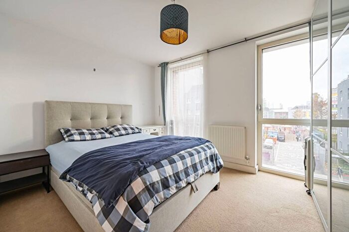 1 Bedroom Flat For Sale In Harston Walk, Bow, London, E3