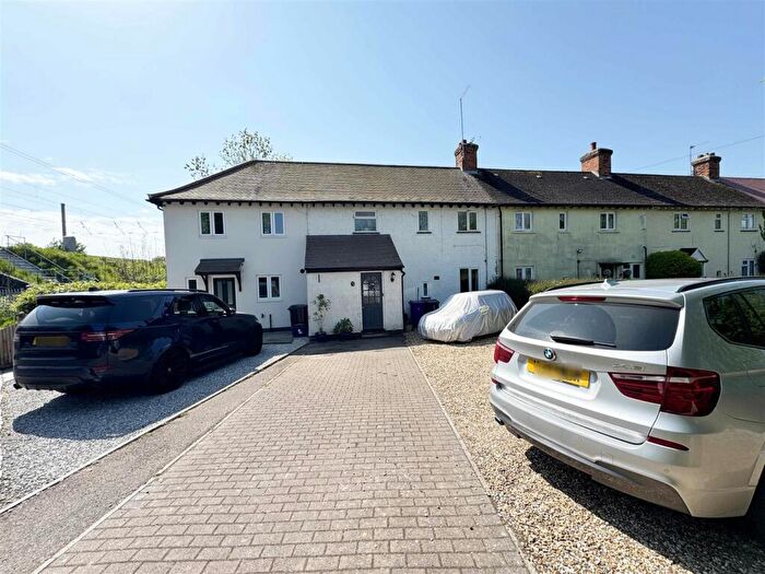 3 Bedroom Terraced House For Sale In Gun Road Gardens, Knebworth, SG3