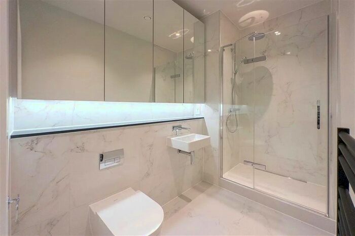 3 Bedroom Flat To Rent In Meadowlark House, Moorhen Drive, NW9
