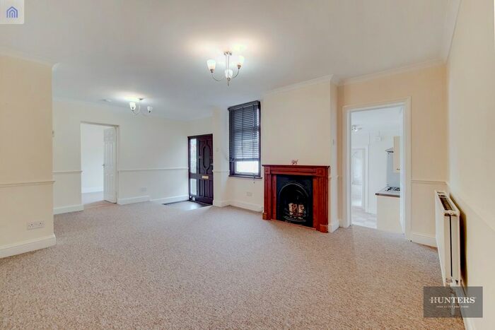 2 Bedroom Flat To Rent In Upper Abbey Road, Belvedere, DA17