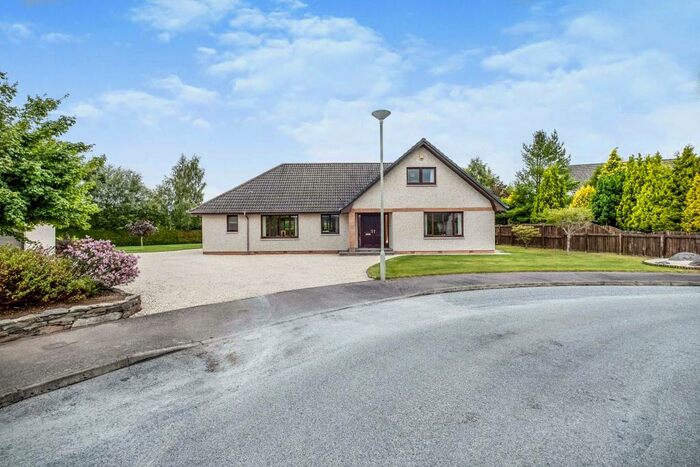 5 Bedroom Detached House For Sale In Brookfield, Inverness, IV2