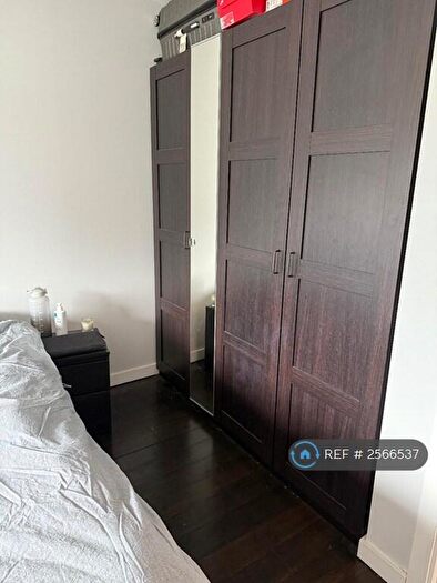 1 Bedroom Flat To Rent In Deals Gateway, London, SE13