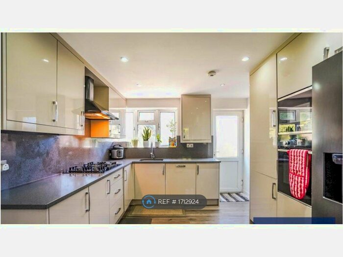 3 Bedroom Semi-Detached House To Rent In Bell Lane, Amersham, HP6