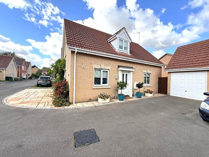 3 Bedroom Detached House For Sale In Tern Gardens, Chatteris, Cambs., PE16