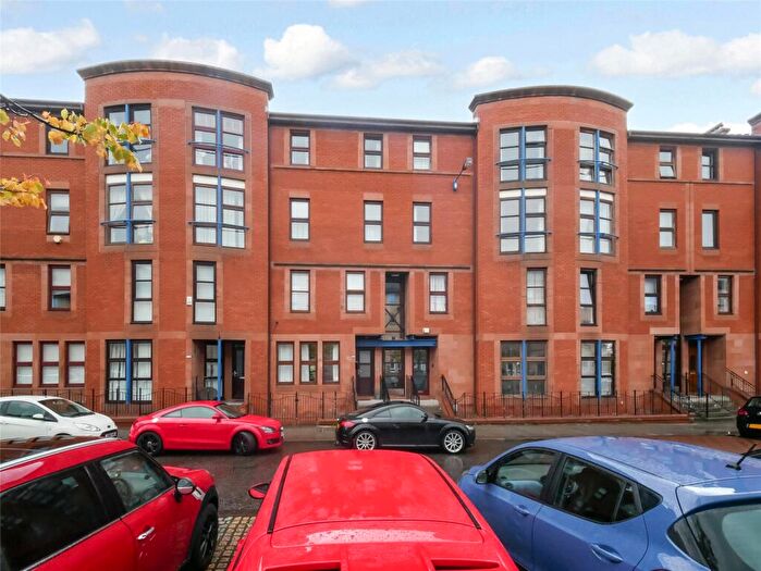 3 Bedroom Flat For Sale In Old Rutherglen Road, Glasgow, Glasgow City, G5
