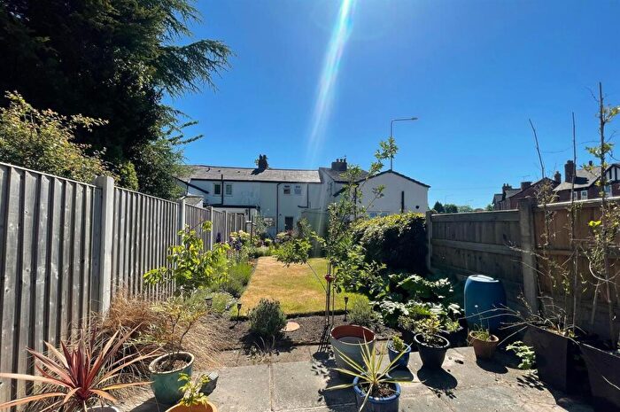 2 Bedroom Terraced House For Sale In Grimshaw Lane, Ormskirk, L39