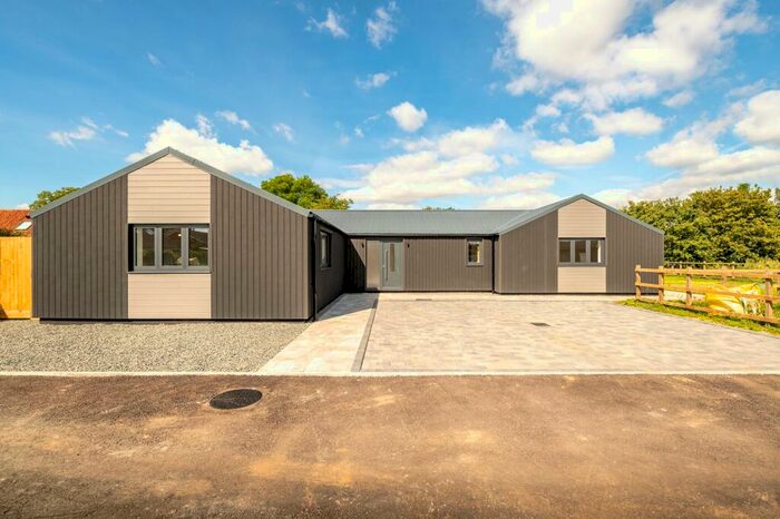 3 Bedroom Detached Bungalow For Sale In Witham Walk, Norton Disney, LN6