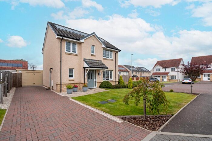 4 Bedroom Detached House For Sale In Hare Moss View, Whitburn, EH47