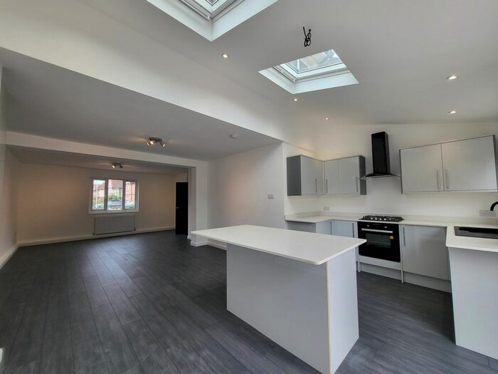 4 Bedroom Terraced House To Rent In Blunts Avenue, Sipson, West Drayton, UB7