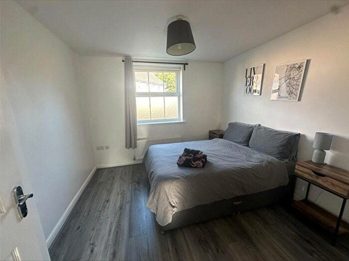 2 Bedroom Flat For Sale In Courtier Close, Liverpool, Merseyside, L5
