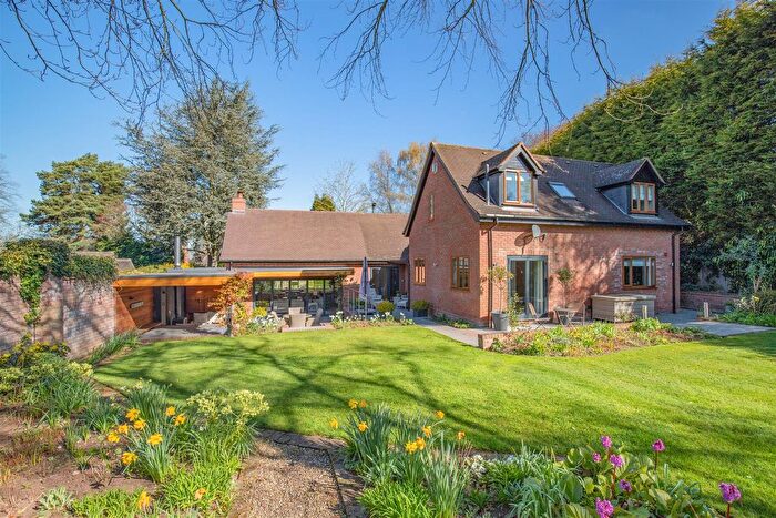 4 Bedroom Detached House For Sale In Footherley Road, Shenstone, Lichfield, WS14
