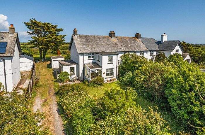 4 Bedroom End Of Terrace House For Sale In Mile End, The Lizard, Helston, TR12