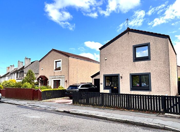 3 Bedroom Detached House For Sale In Keltyhill Road, Kelty, KY4