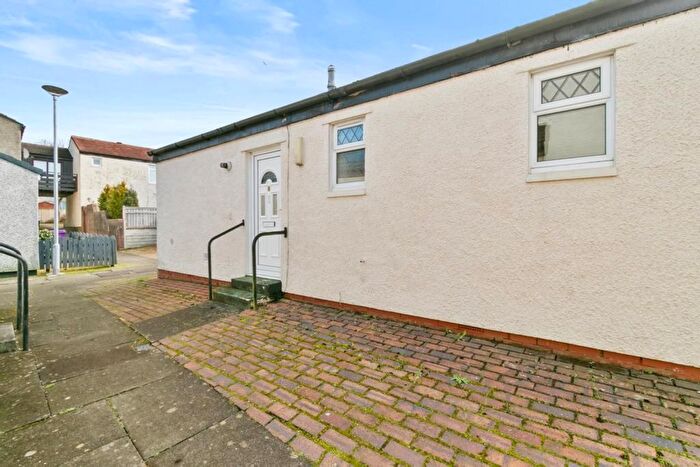 2 Bedroom Semi Detached Bungalow For Sale In Girdle Gate, Irvine, KA11