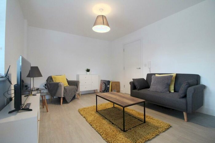 1 Bedroom Apartment To Rent In Reading Road, Pangbourne, RG8