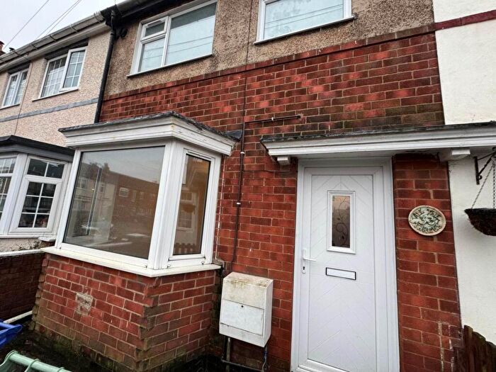 3 Bedroom Terraced House To Rent In Lister Street, Grimsby, DN31
