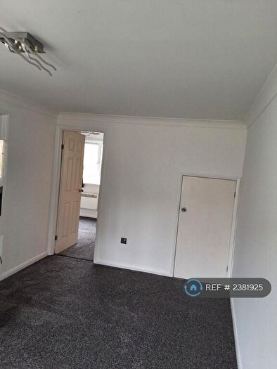 1 Bedroom Maisonette To Rent In Thames Close, West End, Southampton, SO18