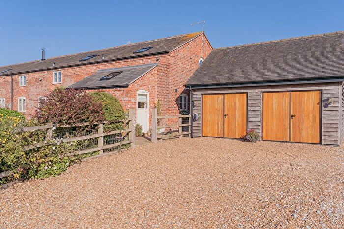 4 Bedroom Barn Conversion For Sale In Coole Lane, Nantwich, Cheshire, CW5