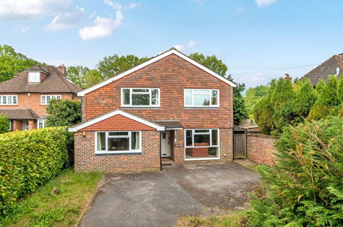 4 Bedroom Detached House For Sale In Elstead, Godalming, Surrey, GU8
