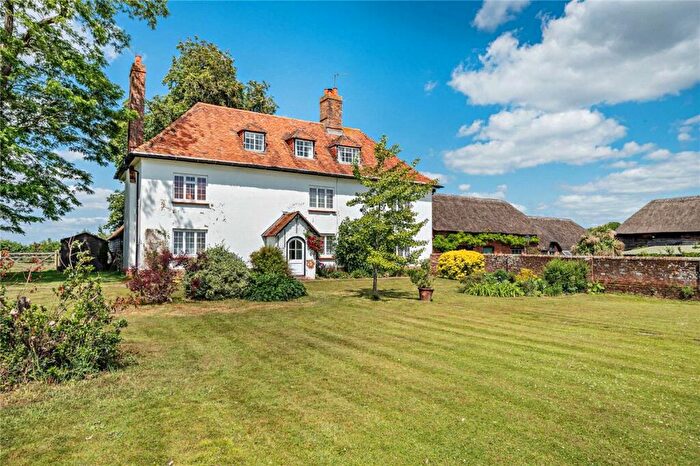 5 Bedroom House For Sale In Leckhampstead, Newbury, Berkshire, RG20