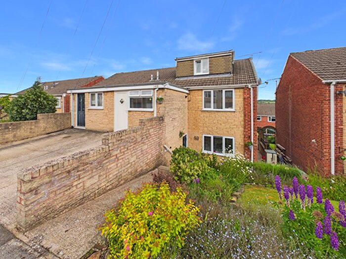 4 Bedroom Semi-Detached House For Sale In Shakespeare Crescent, Dronfield, Derbyshire, S18