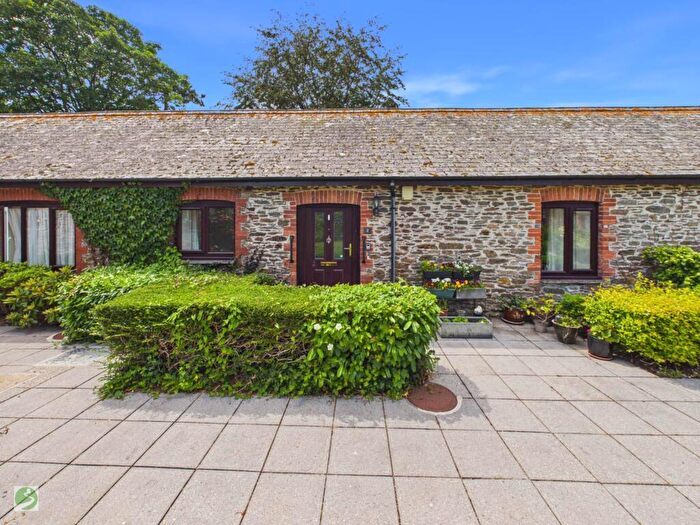 2 Bedroom Bungalow For Sale In Barbican Court, East Looe, PL13