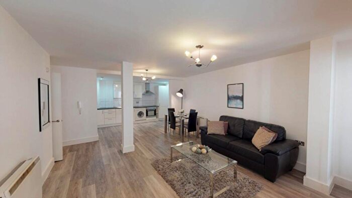 1 Bedroom Apartment To Rent In Temple Lane, Liverpool, L2