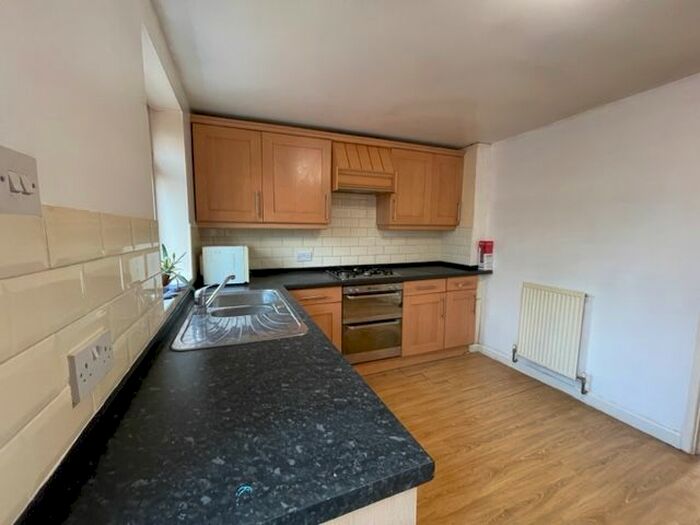 2 Bedroom Property To Rent In London Road, Oadby, Leicester, LE2