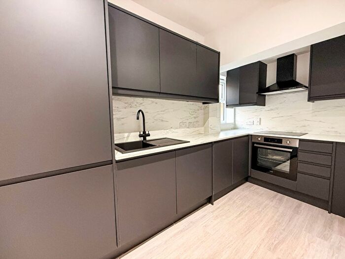 1 Bedroom Flat To Rent In Meadow Road, Beeston, NG9