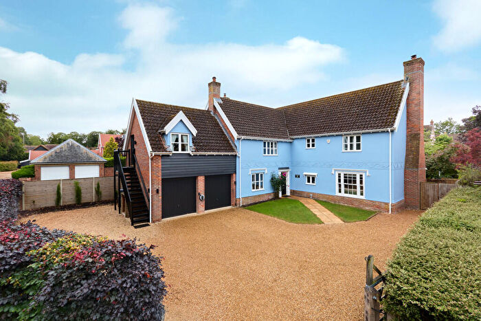 5 Bedroom Detached House For Sale In Kentford, Newmarket, Suffolk, CB8