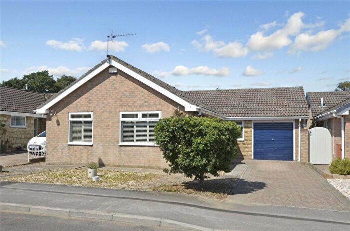 3 Bedroom Bungalow For Sale In Spinners Close, West Moors, Ferndown, Dorset, BH22