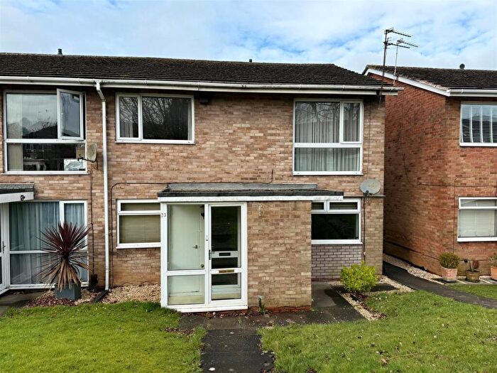2 Bedroom Maisonette To Rent In Merryfield Close, Solihull, B92