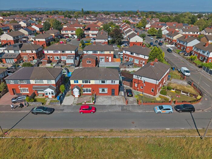 3 Bedroom Semi Detached House For Sale In Common Lane, Leigh, WN7