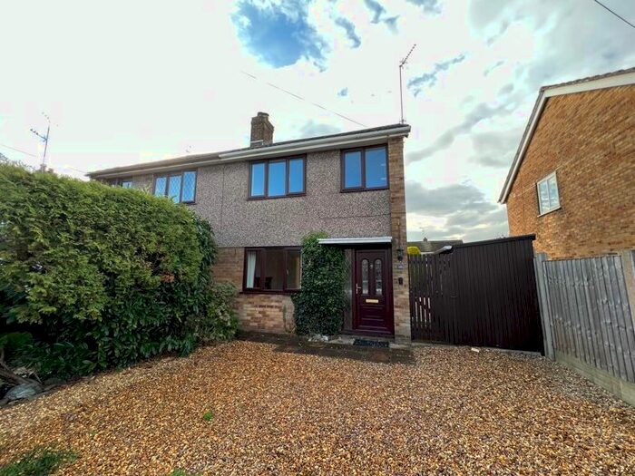 3 Bedroom Semi-Detached House To Rent In Eastdene, Parbold, Wigan, WN8