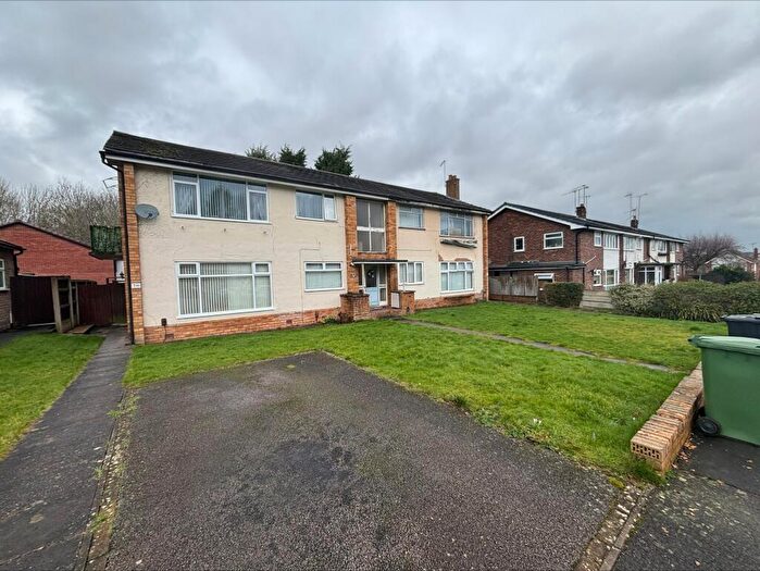 2 Bedroom Flat For Sale In Southcrest Road, Redditch, B98