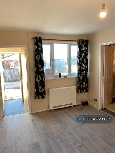 2 Bedroom Bungalow To Rent In Yew Way, Jaywick, Clacton-On-Sea, CO15