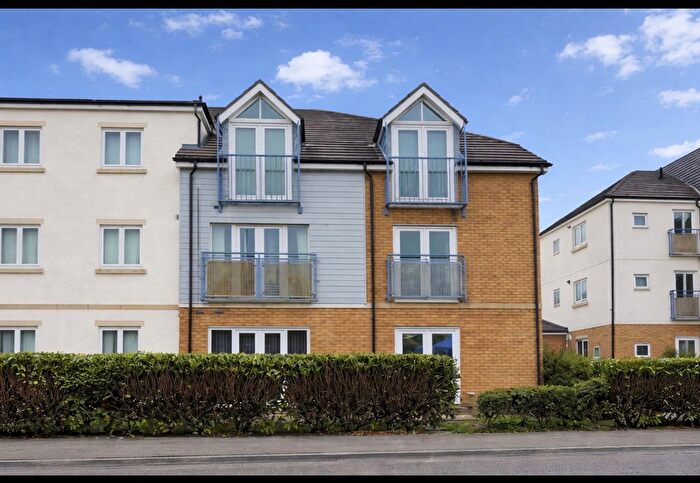 2 Bedroom Flat For Sale In Hornbeam Close, Bristol, BS32