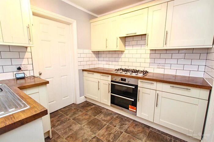 3 Bedroom Terraced House To Rent In Catherine Street, Reading, RG30