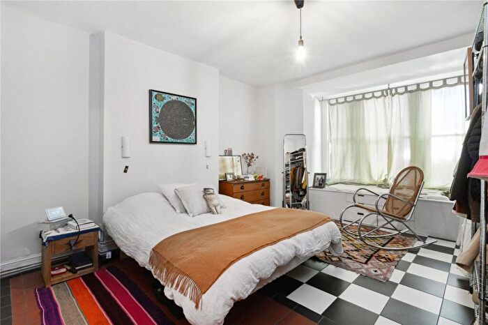 2 Bedroom Apartment To Rent In Highbury New Park, Highbury, N5