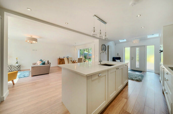 5 Bedroom Detached House For Sale In The Avenue, Mansfield, Nottinghamshire, NG18