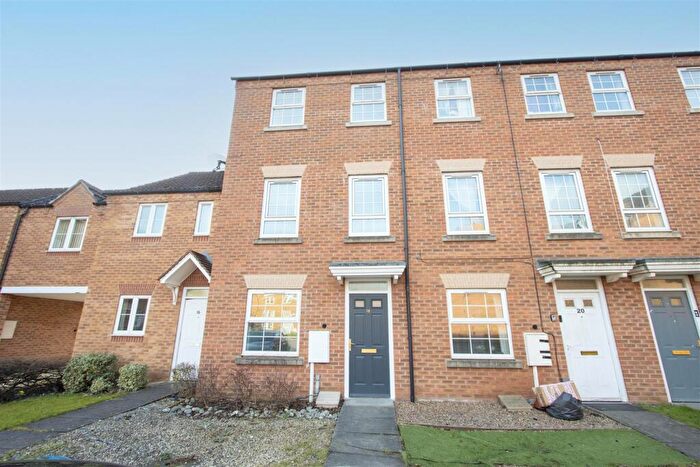 3 Bedroom Terraced House For Sale In Haslam Court, Stonegravels, Chesterfield, S41