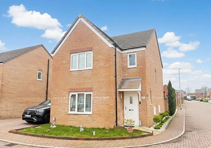 3 Bedroom Detached House For Sale In Chancellor Court, Kingsthorpe, Northampton, NN2