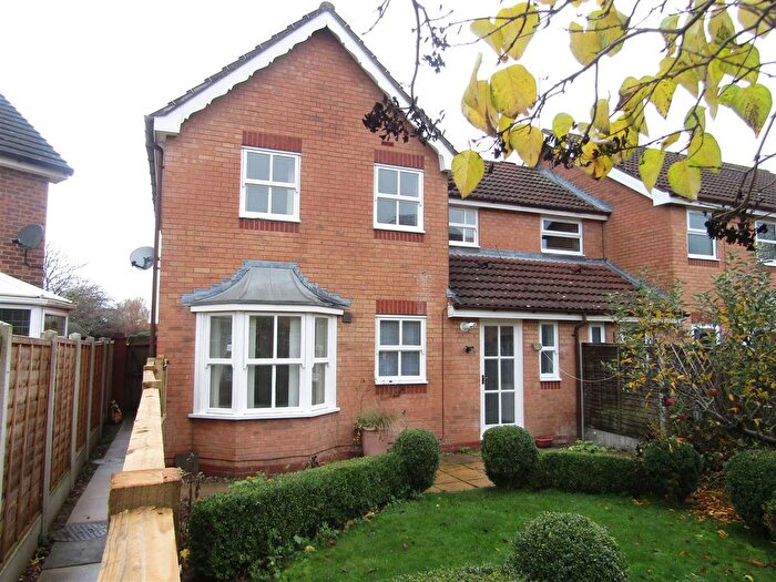 3 Bedroom End Terrace House For Sale In Hunters Row, Boroughbridge, York, YO51