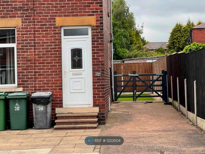 2 Bedroom Semi-Detached House To Rent In Canterbury Road, Dewsbury, WF12