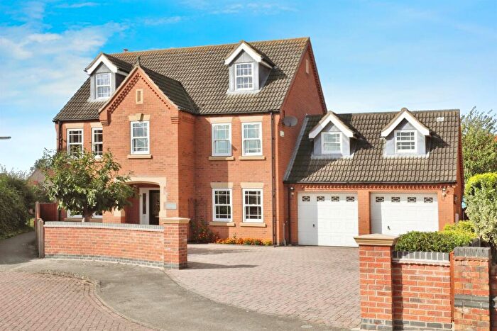 6 Bedroom Detached House For Sale In The Rookery, Scotter, Gainsborough, DN21
