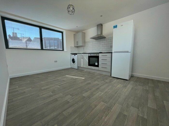 1 Bedroom Flat To Rent In High Street, Lewes, BN7