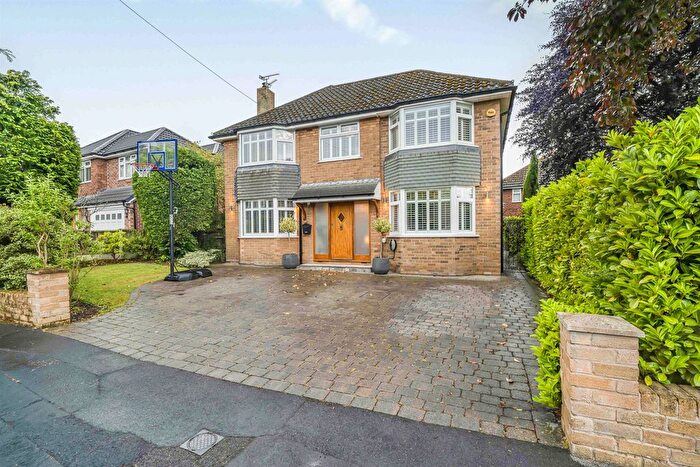 4 Bedroom Detached House For Sale In Pickering Crescent, Thelwall, Warrington, WA4