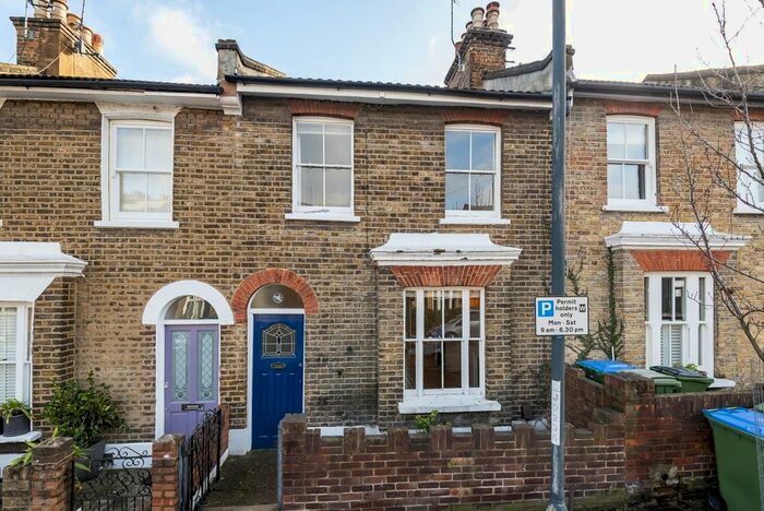 2 Bedroom Terraced House To Rent In Calvert Road, London, SE10