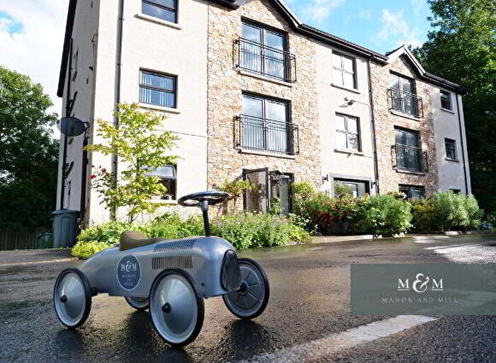 2 Bedroom Ground Floor Apartments For Sale In Meadowview Court, Richhill, BT61